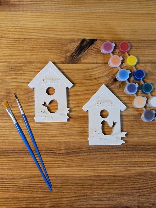 Krāsojamā figūriņa ar krāsu komplektu – Mājiņa