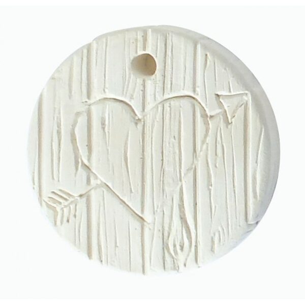 Graine Creative 1 heart engraved on wood plaster cast